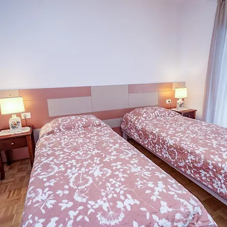 House With A Parking Space Valica, - 27201 Umag